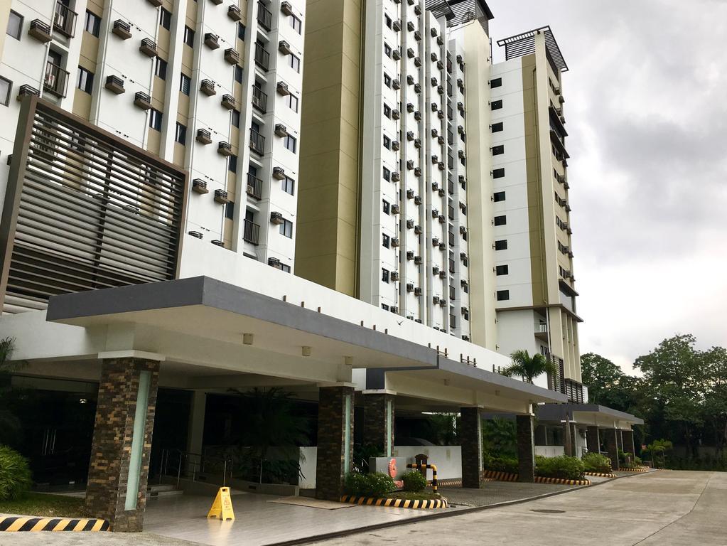 Grazie's Studio Apartment Cebu Esterno foto